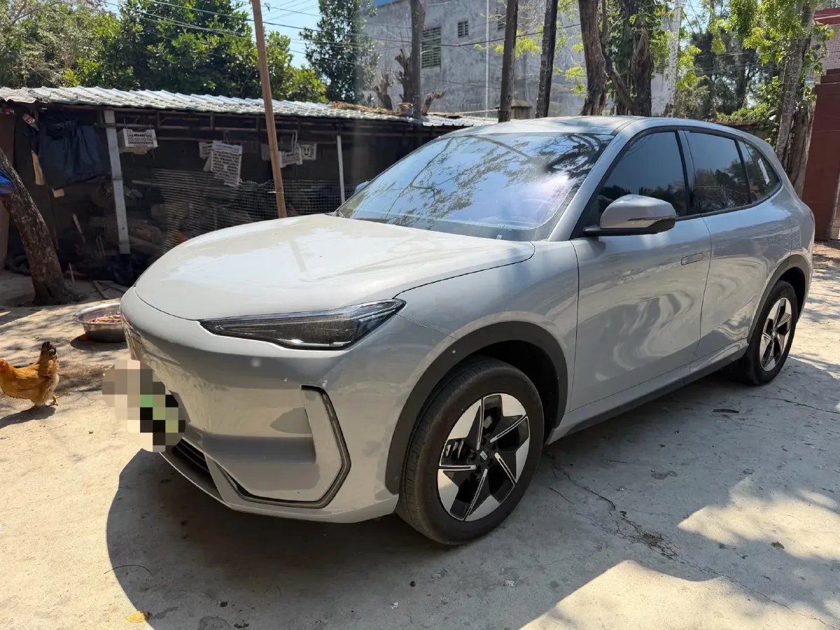 2024 LanDian E5 1.5L 110HP L4 E-CVT PHEV 17.52KWH,autocango,china used car exporter,china ev exporter,chinese used car exporter,chinese used ev exporter