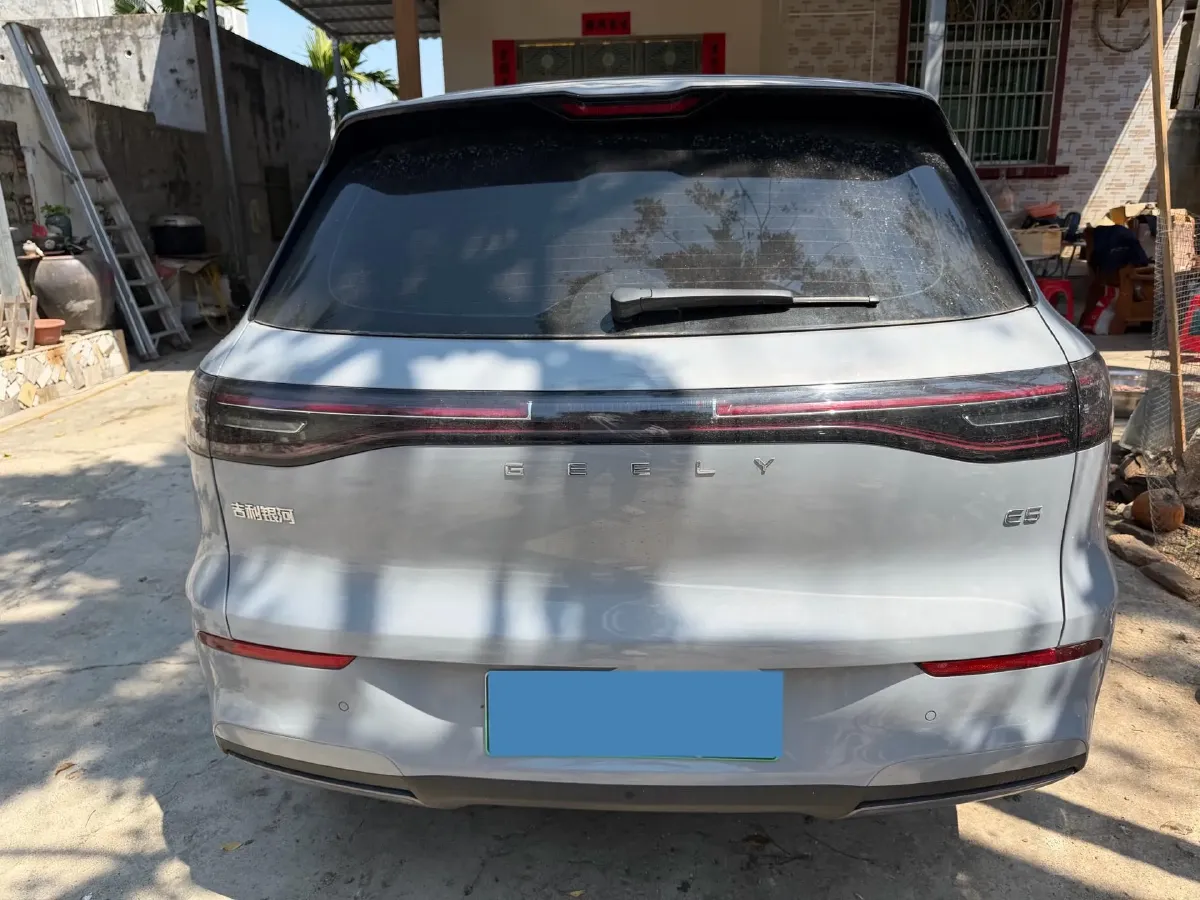 2024 LanDian E5 1.5L 110HP L4 E-CVT PHEV 17.52KWH,autocango,china used car exporter,china ev exporter,chinese used car exporter,chinese used ev exporter