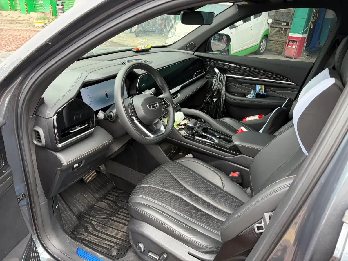 2024 Geely Monjaro 2.0T 218HP L4 7DCT,autocango,china used car exporter,china ev exporter,chinese used car exporter,chinese used ev exporter