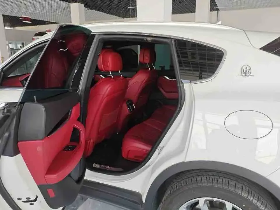 2019 Maserati Levante 3.0T 350HP V6 8AT,autocango,china used car exporter,china ev exporter,chinese used car exporter,chinese used ev exporter