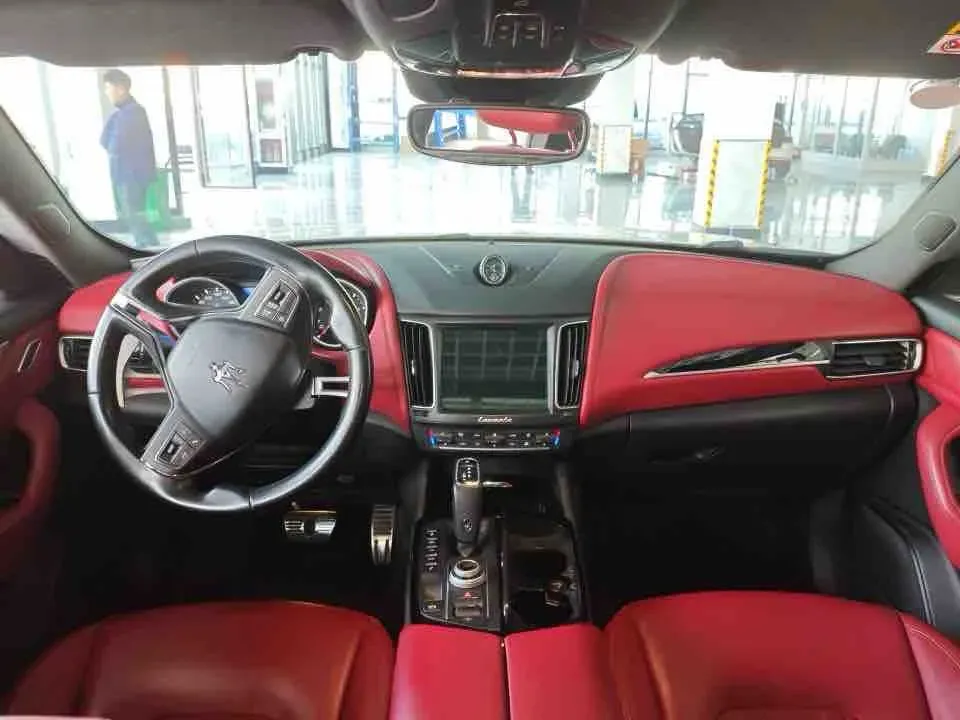 2019 Maserati Levante 3.0T 350HP V6 8AT,autocango,china used car exporter,china ev exporter,chinese used car exporter,chinese used ev exporter