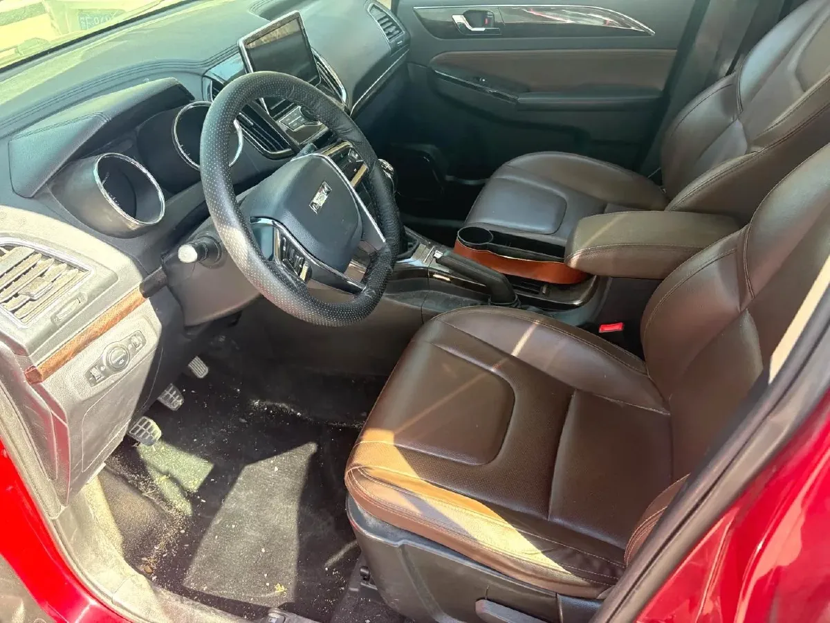 2017 LiFan XuanLang 1.8L 133HP L4 5MT,autocango,china used car exporter,china ev exporter,chinese used car exporter,chinese used ev exporter