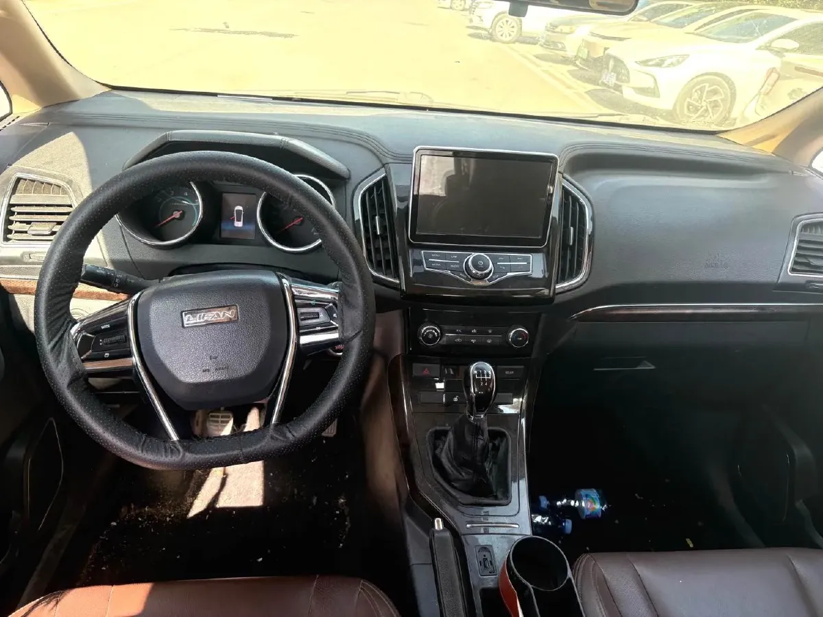 2017 LiFan XuanLang 1.8L 133HP L4 5MT,autocango,china used car exporter,china ev exporter,chinese used car exporter,chinese used ev exporter