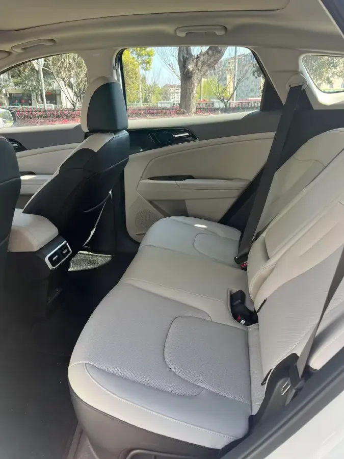 2025 Kia Sportage 1.5T 200HP L4 8AT,autocango,china used car exporter,china ev exporter,chinese used car exporter,chinese used ev exporter