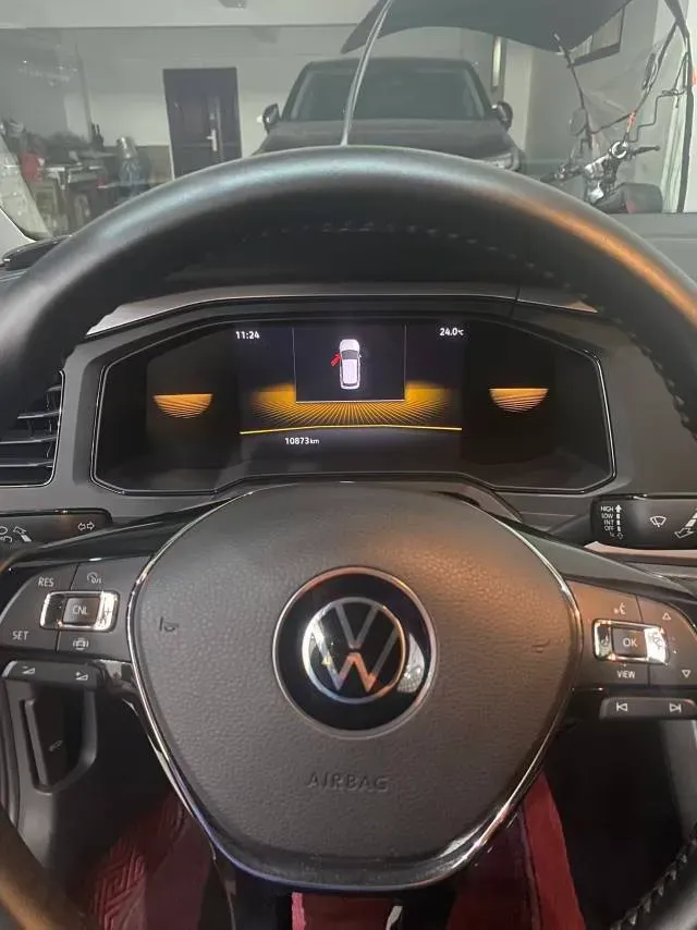 2023 Volkswagen Polo 1.5L 110HP L4 6AT,autocango,china used car exporter,china ev exporter,chinese used car exporter,chinese used ev exporter