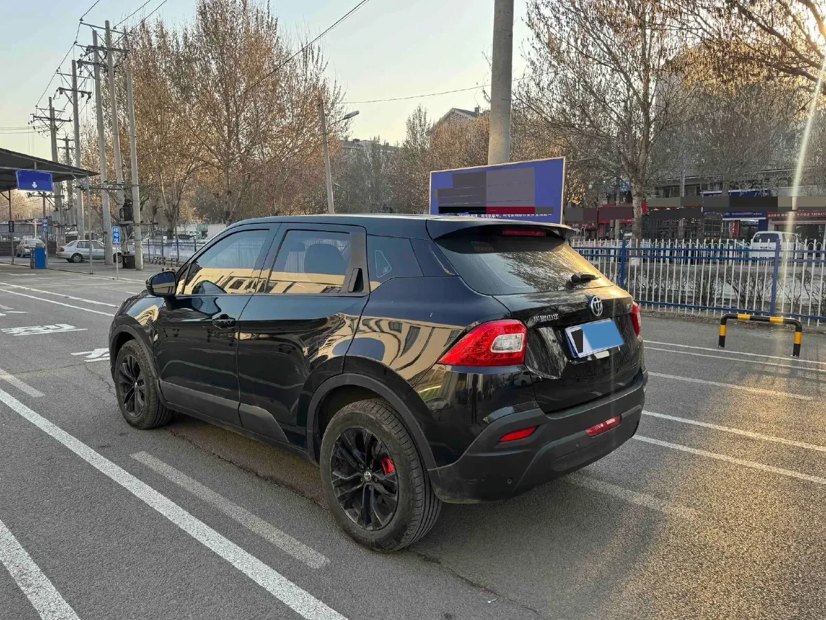 2017 Brilliance Auto V3 1.5L 112HP L4 5AT,autocango,china used car exporter,china ev exporter,chinese used car exporter,chinese used ev exporter