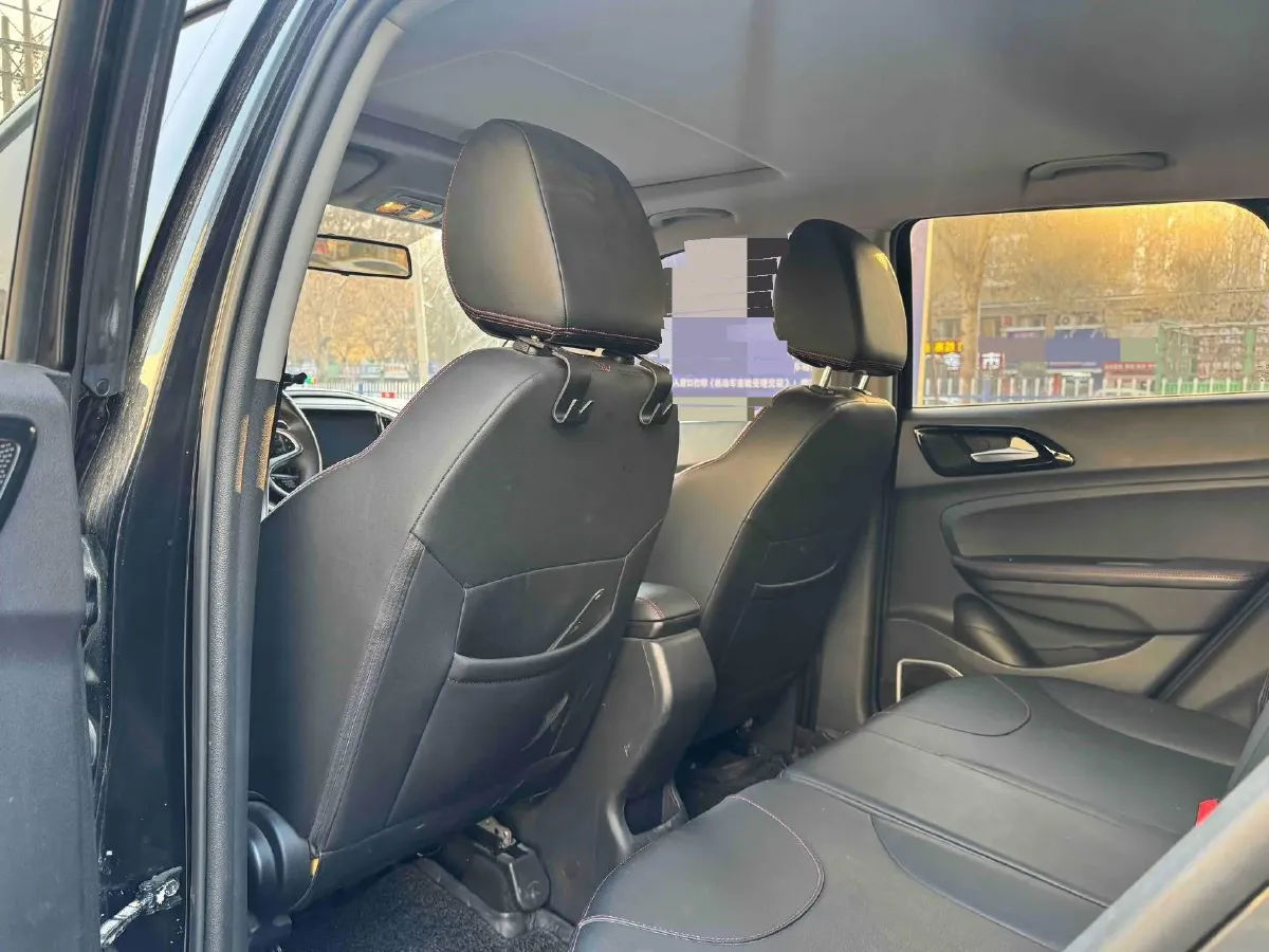 2017 Brilliance Auto V3 1.5L 112HP L4 5AT,autocango,china used car exporter,china ev exporter,chinese used car exporter,chinese used ev exporter