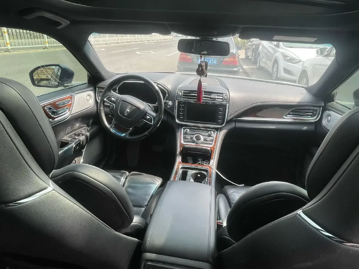 2018 Lincoln Continental 3.0T 378HP V6 6AT,autocango,china used car exporter,china ev exporter,chinese used car exporter,chinese used ev exporter