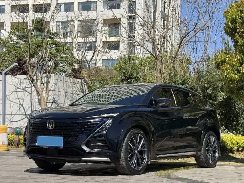 2023 ChangAn UNI-T 1.5T 188HP L4 7DCT,autocango,china used car exporter,china ev exporter,chinese used car exporter,chinese used ev exporter