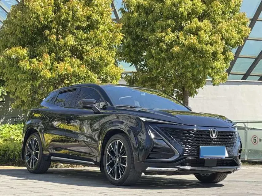 2023 ChangAn UNI-T 1.5T 188HP L4 7DCT,autocango,china used car exporter,china ev exporter,chinese used car exporter,chinese used ev exporter