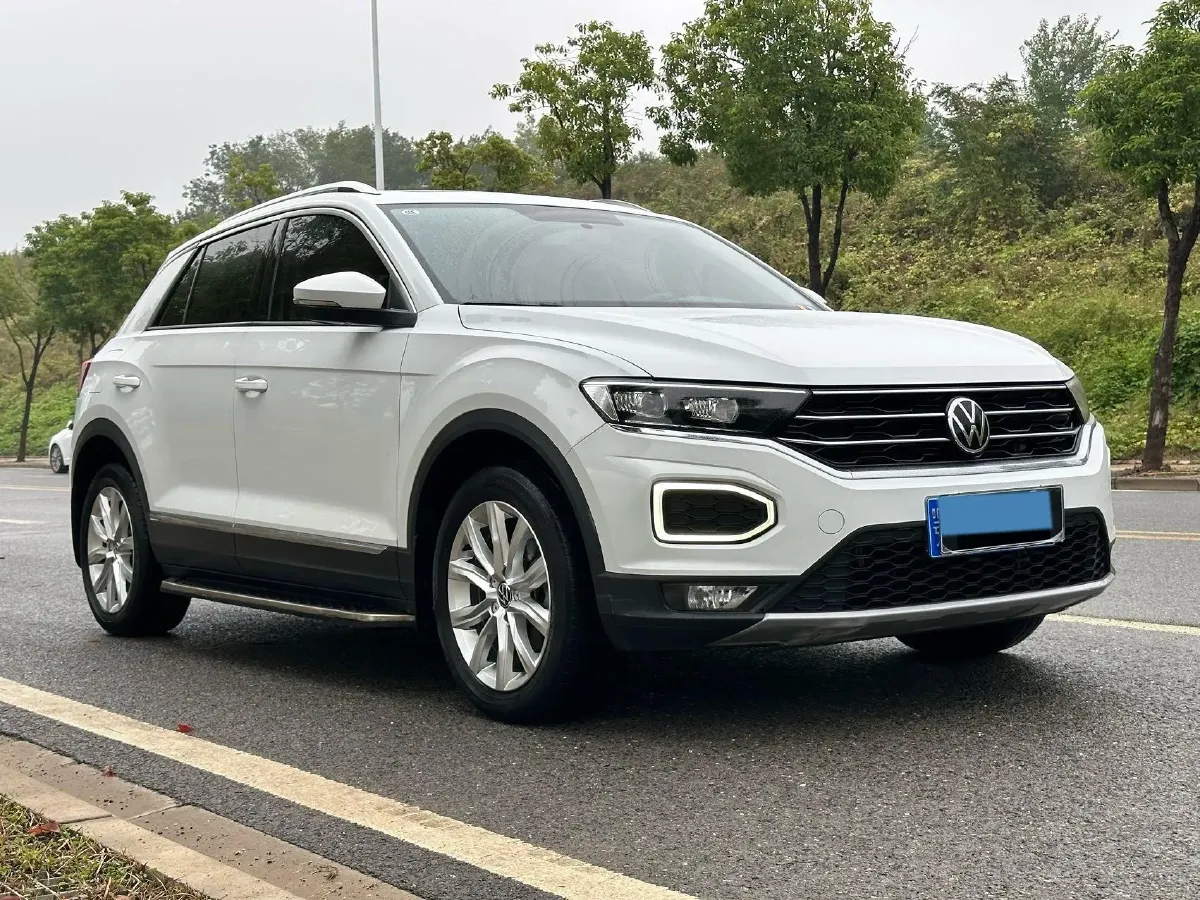 2021 Volkswagen T-Roc 1.4T 150HP L4 7DCT,autocango,china used car exporter,china ev exporter,chinese used car exporter,chinese used ev exporter