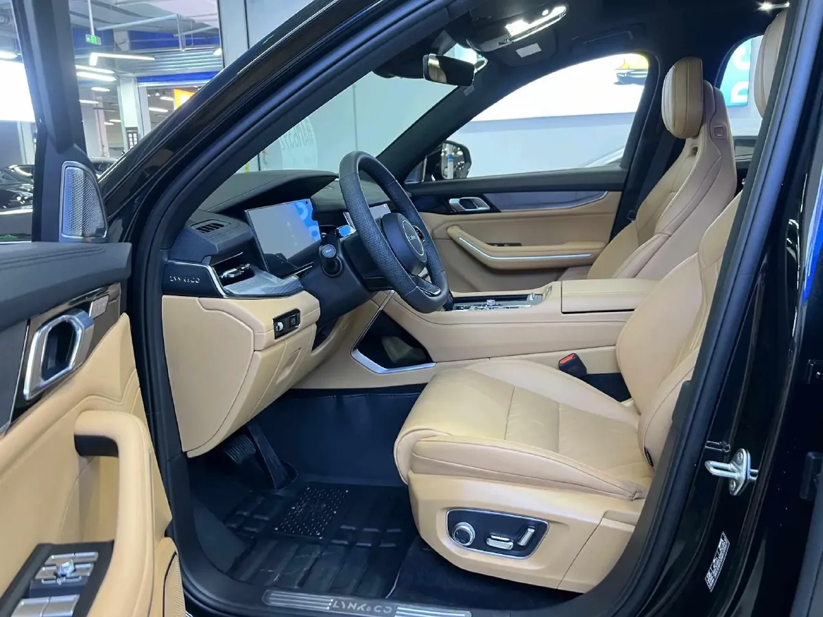 2024 LYNK&CO 09 2.0T 254HP L4 8AT,autocango,china used car exporter,china ev exporter,chinese used car exporter,chinese used ev exporter