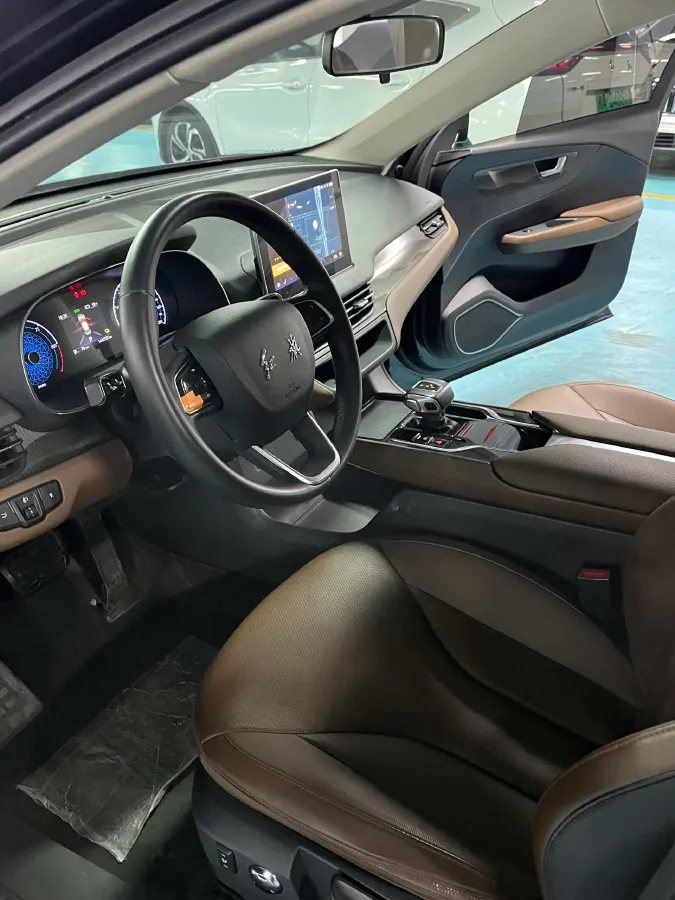 2022 HongQi E-QM5 BEV 56KWH,autocango,china used car exporter,china ev exporter,chinese used car exporter,chinese used ev exporter