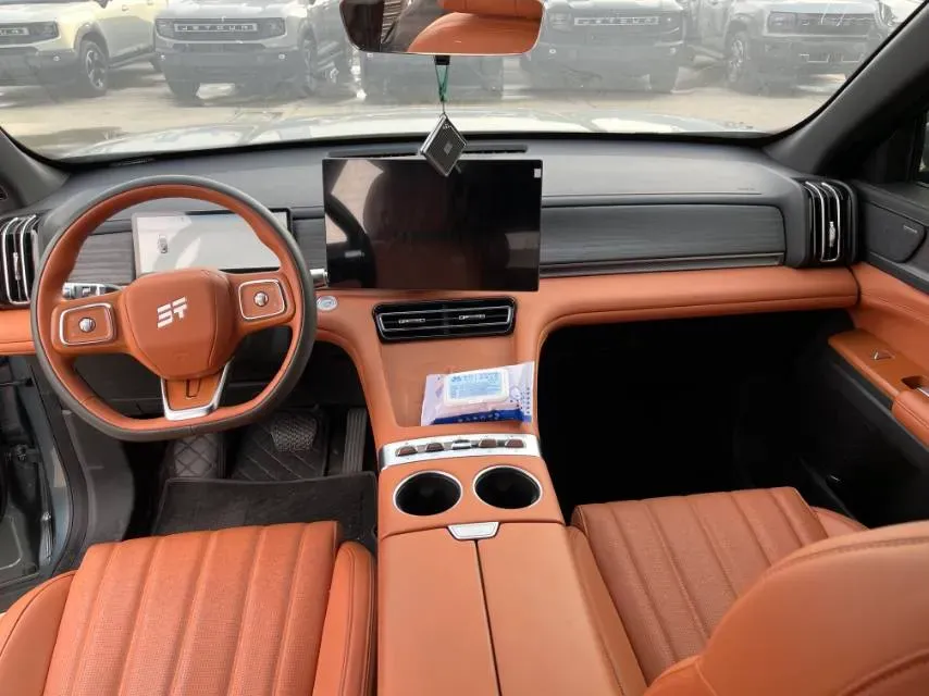 2025 Jetour X70 Plus 1.5T 156HP L4 CVT,autocango,china used car exporter,china ev exporter,chinese used car exporter,chinese used ev exporter