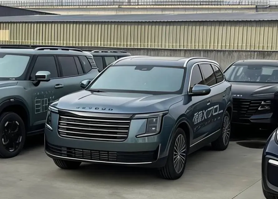 2025 Jetour X70 Plus 1.5T 156HP L4 CVT,autocango,china used car exporter,china ev exporter,chinese used car exporter,chinese used ev exporter