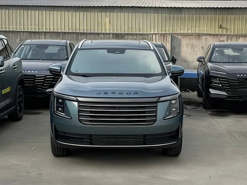 2025 Jetour X70 Plus 1.5T 156HP L4 CVT,autocango,china used car exporter,china ev exporter,chinese used car exporter,chinese used ev exporter