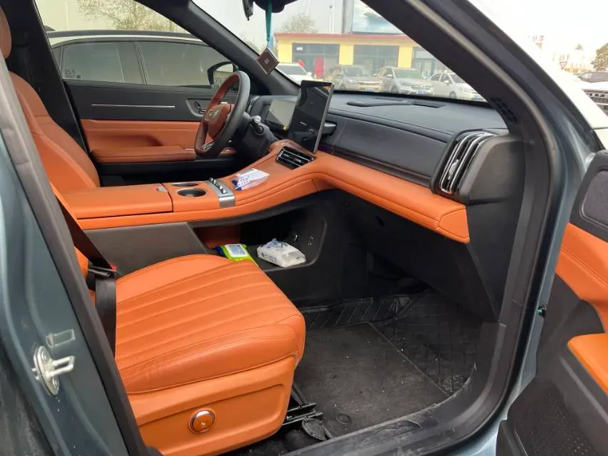 2025 Jetour X70 Plus 1.5T 156HP L4 CVT,autocango,china used car exporter,china ev exporter,chinese used car exporter,chinese used ev exporter