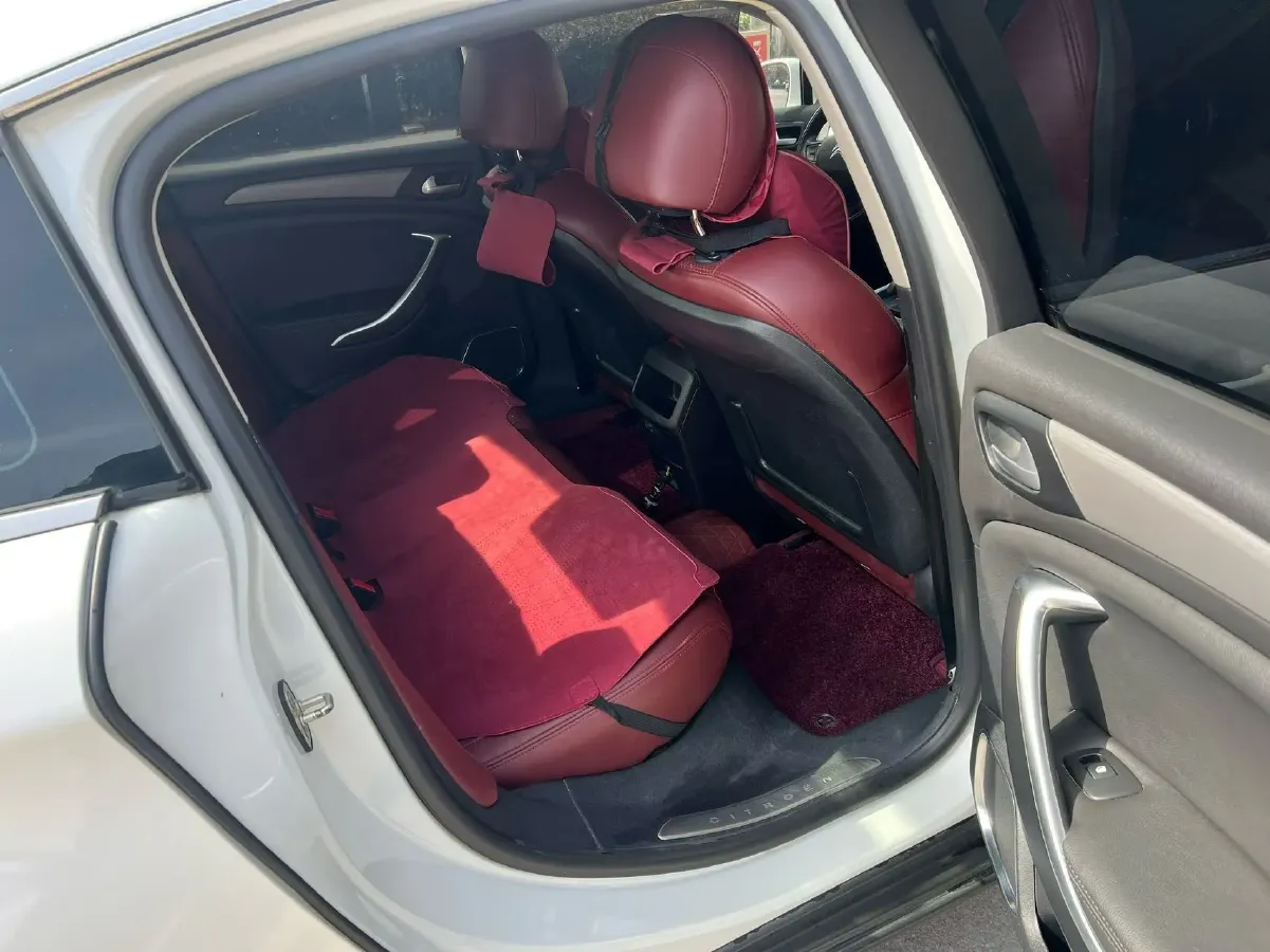 2017 Citroen C5 1.6T 167HP L4 6AT,autocango,china used car exporter,china ev exporter,chinese used car exporter,chinese used ev exporter