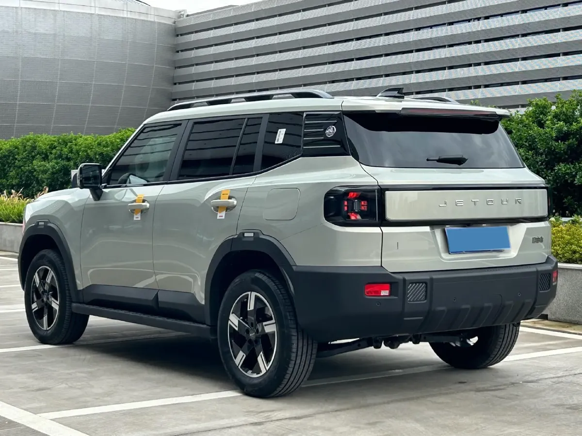 2025 Jetour Traveller 1.5T 184HP L4 7DCT,autocango,china used car exporter,china ev exporter,chinese used car exporter,chinese used ev exporter