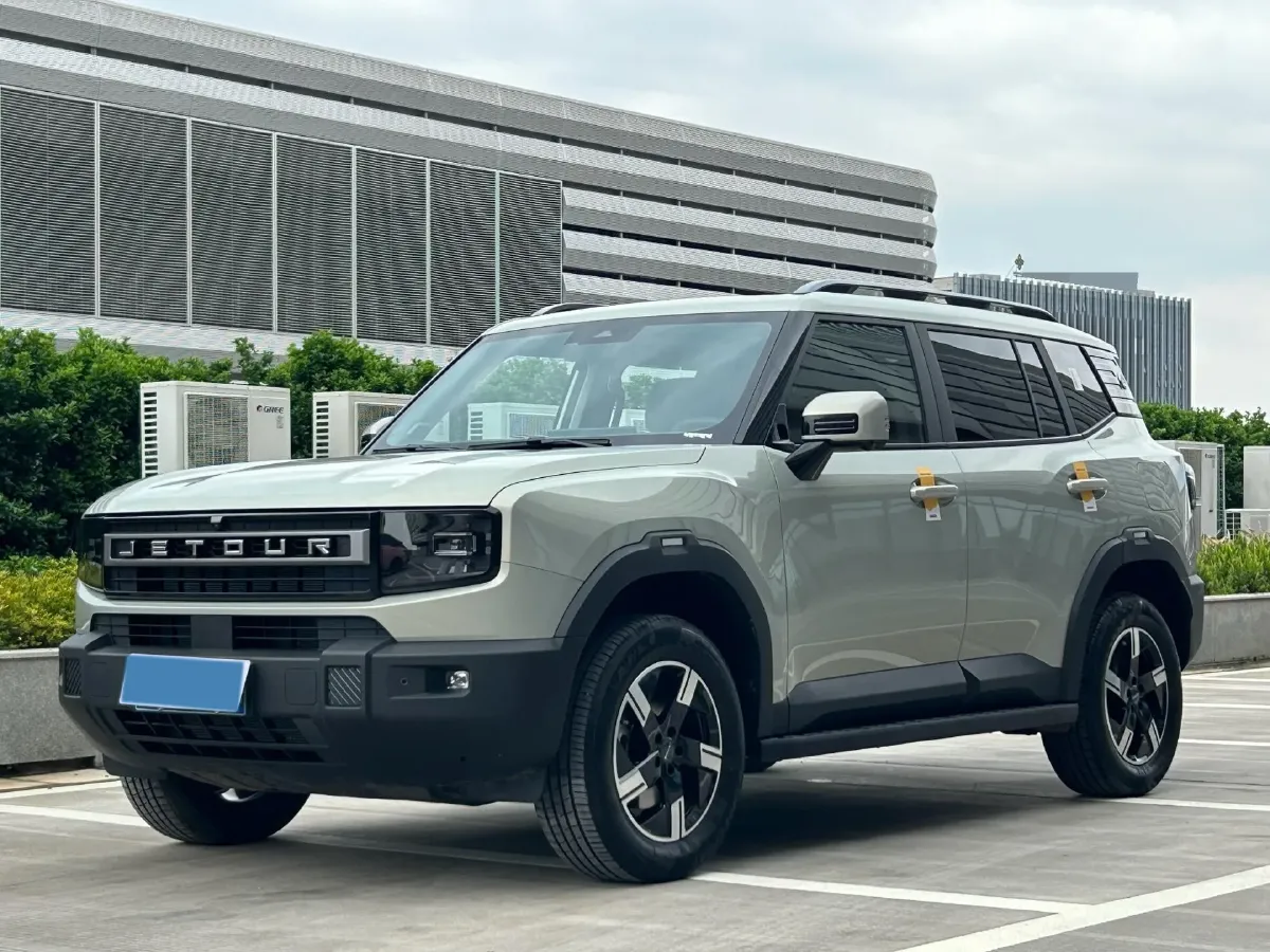 2025 Jetour Traveller 1.5T 184HP L4 7DCT,autocango,china used car exporter,china ev exporter,chinese used car exporter,chinese used ev exporter