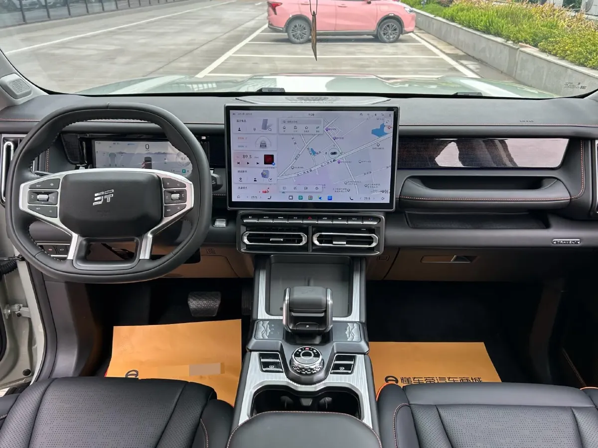 2025 Jetour Traveller 1.5T 184HP L4 7DCT,autocango,china used car exporter,china ev exporter,chinese used car exporter,chinese used ev exporter