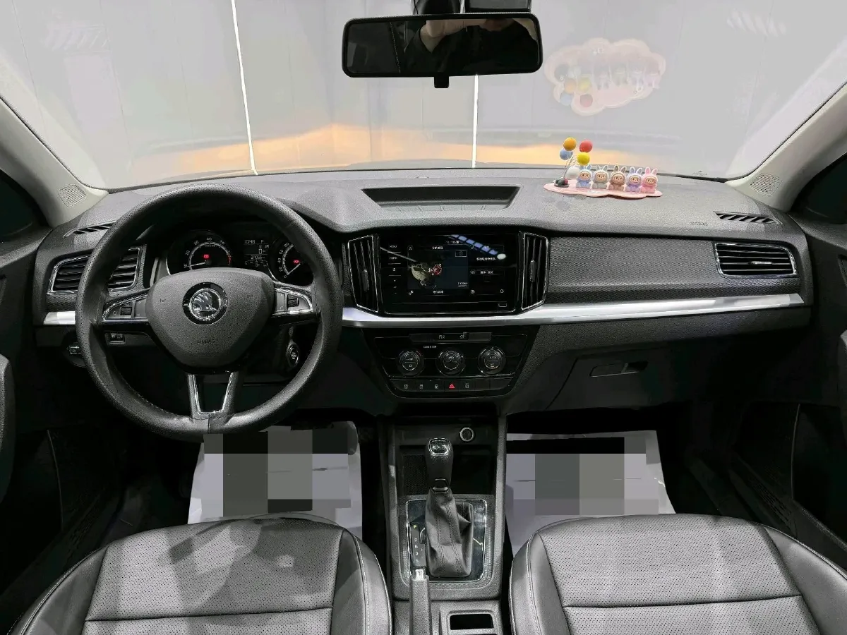 2022 Skoda Kamiq 1.5L 112HP L4 6AT,autocango,china used car exporter,china ev exporter,chinese used car exporter,chinese used ev exporter