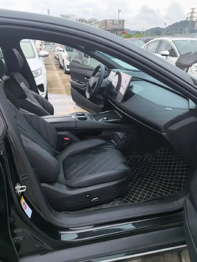 2023 Deepal SL03 1.5L 95HP L4 REEV 28.39KWH,autocango,china used car exporter,china ev exporter,chinese used car exporter,chinese used ev exporter