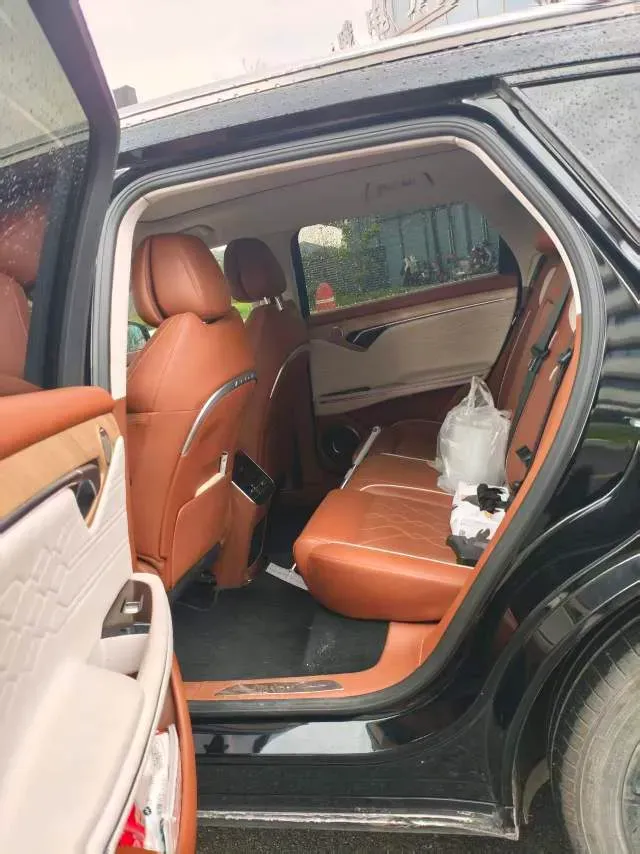 2024 Voyah FREE 1.5T 150HP L4 REEV 39.2KWH,autocango,china used car exporter,china ev exporter,chinese used car exporter,chinese used ev exporter