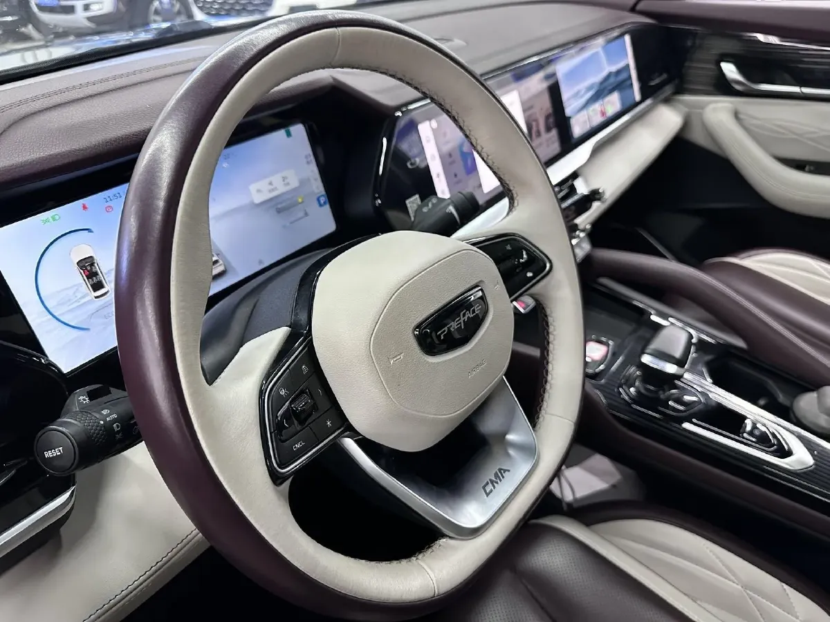 2021 Geely Monjaro 2.0T 218HP L4 7DCT,autocango,china used car exporter,china ev exporter,chinese used car exporter,chinese used ev exporter