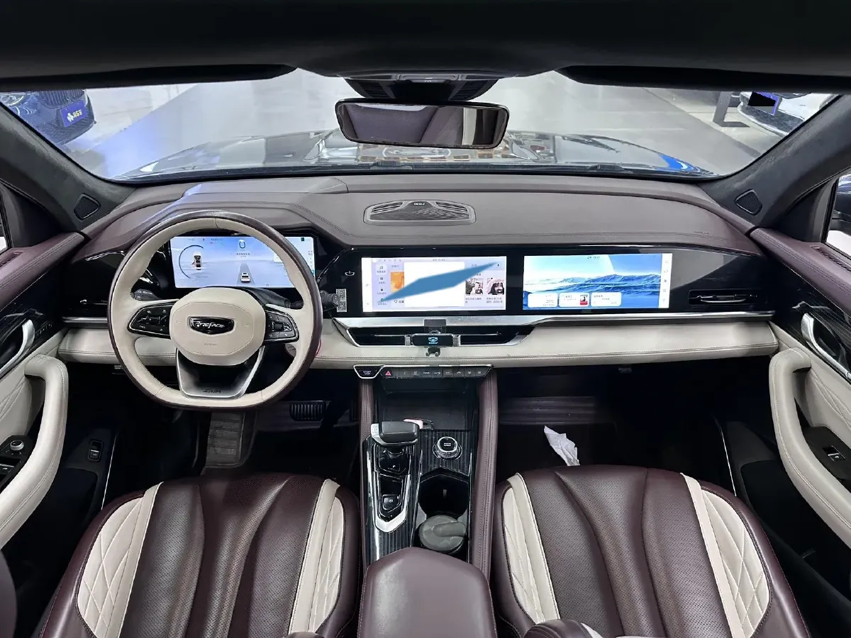 2021 Geely Monjaro 2.0T 218HP L4 7DCT,autocango,china used car exporter,china ev exporter,chinese used car exporter,chinese used ev exporter