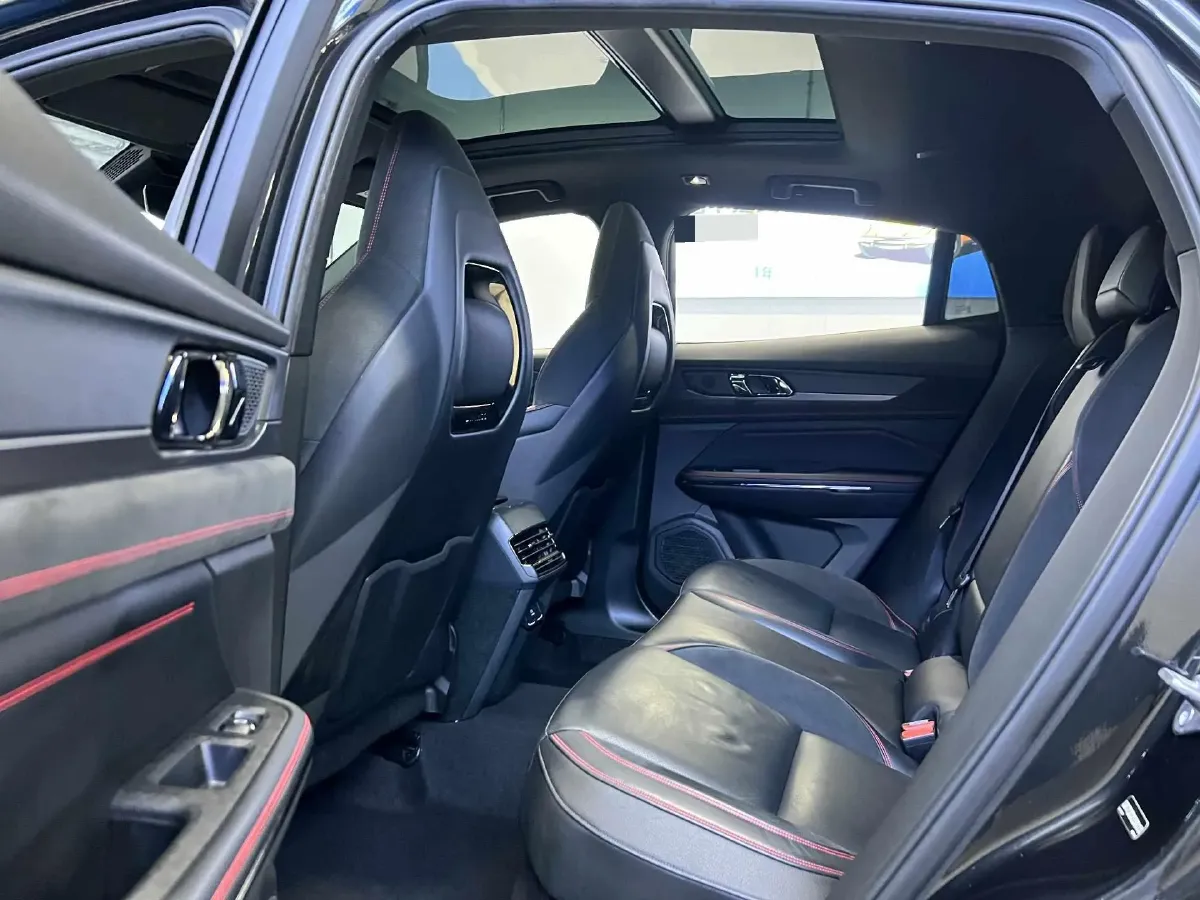 2020 LYNK&CO 05 2.0T 254HP L4 8AT,autocango,china used car exporter,china ev exporter,chinese used car exporter,chinese used ev exporter