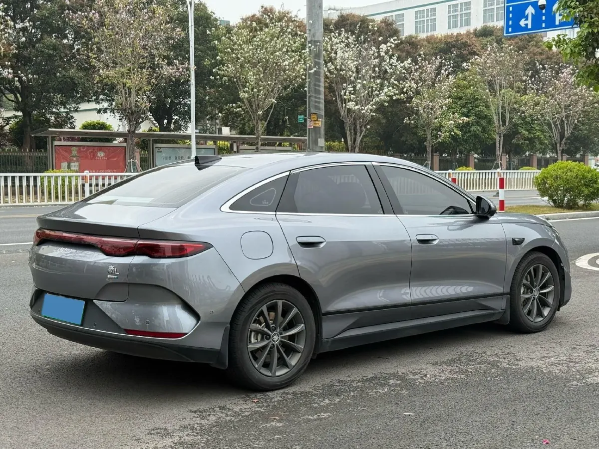 2025 BYD QinL BEV,autocango,china used car exporter,china ev exporter,chinese used car exporter,chinese used ev exporter