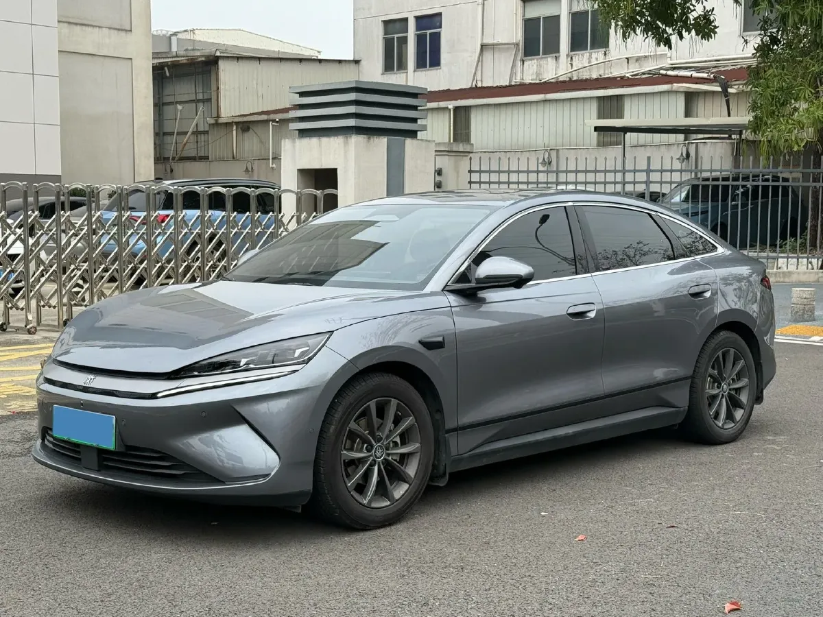 2025 BYD QinL BEV,autocango,china used car exporter,china ev exporter,chinese used car exporter,chinese used ev exporter