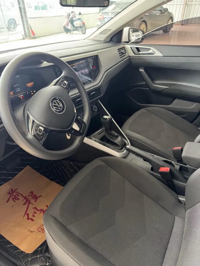2023 Volkswagen Polo 1.5L 113HP L4 6AT,autocango,china used car exporter,china ev exporter,chinese used car exporter,chinese used ev exporter