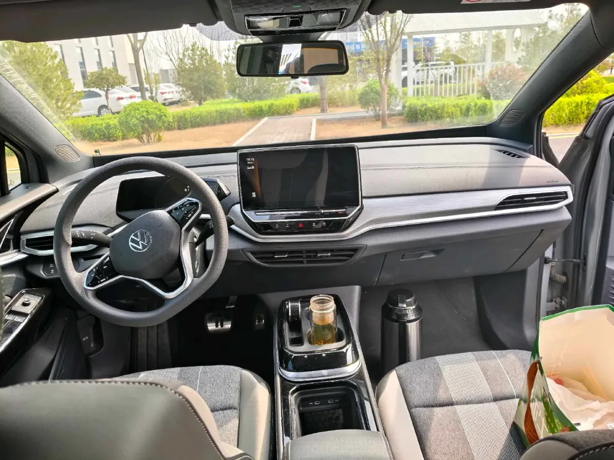 2024 Volkswagen ID.4 Crozz BEV 55.7KWH,autocango,china used car exporter,china ev exporter,chinese used car exporter,chinese used ev exporter