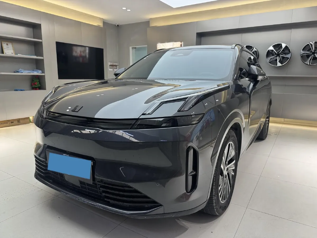 2025 LYNK&CO 08 EM-P 1.5T 163HP L4 3DHT PHEV 21.2KWH,autocango,china used car exporter,china ev exporter,chinese used car exporter,chinese used ev exporter