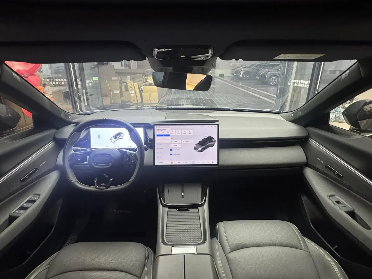 2025 LYNK&CO 08 EM-P 1.5T 163HP L4 3DHT PHEV 21.2KWH,autocango,china used car exporter,china ev exporter,chinese used car exporter,chinese used ev exporter