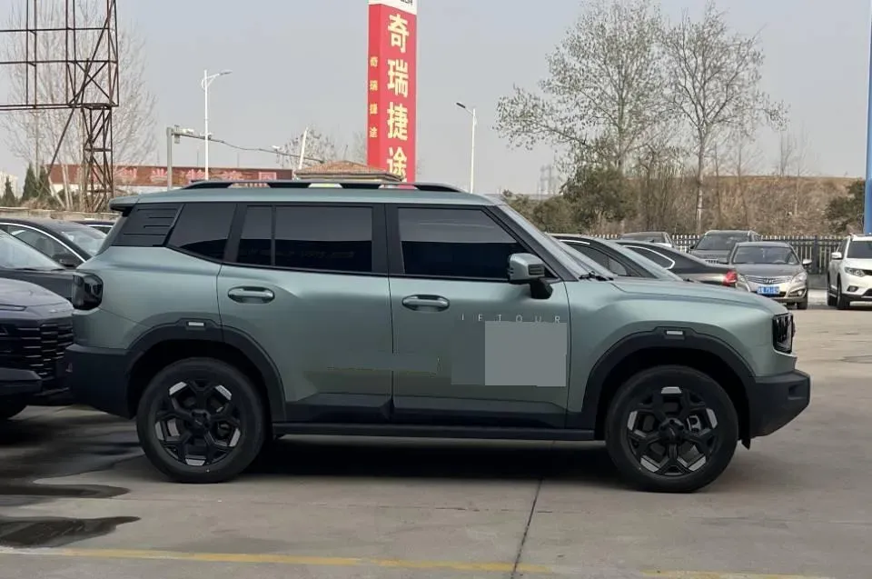 2025 Jetour Traveller 2.0T 254HP L4 7DCT,autocango,china used car exporter,china ev exporter,chinese used car exporter,chinese used ev exporter