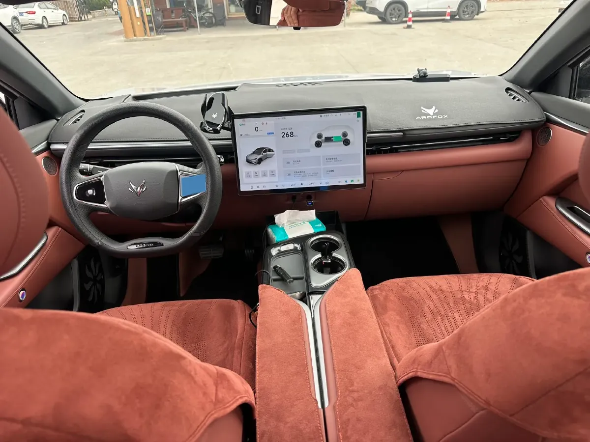 2026 ARCFOX αT5 BEV,autocango,china used car exporter,china ev exporter,chinese used car exporter,chinese used ev exporter