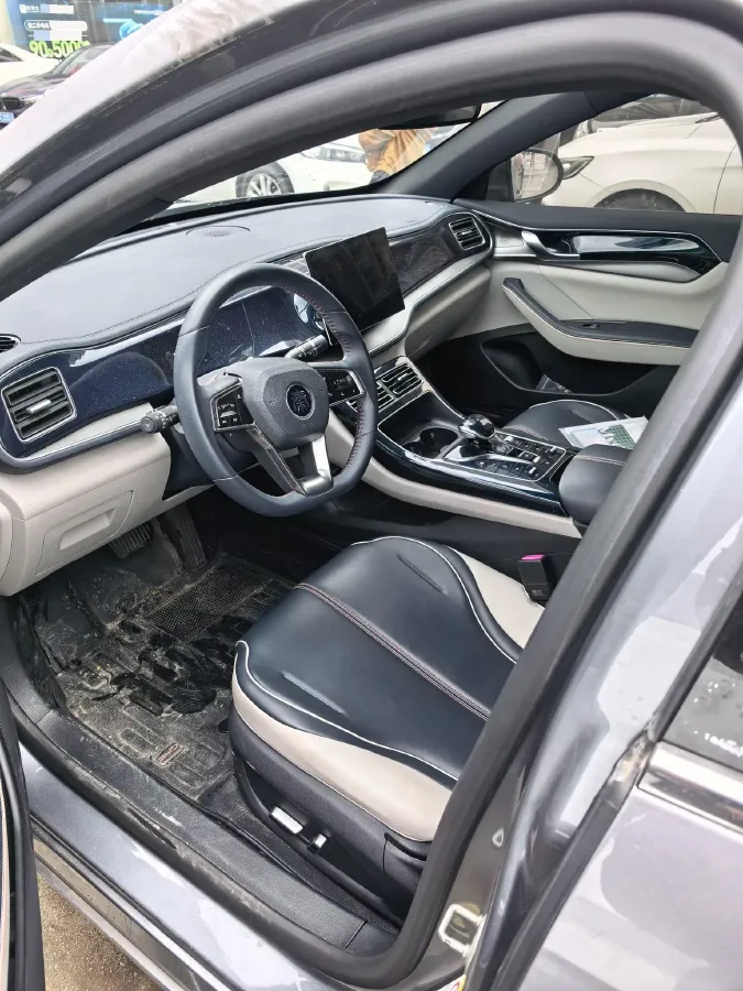 2021 Haval F7 1.5T 169HP L4 7DCT,autocango,china used car exporter,china ev exporter,chinese used car exporter,chinese used ev exporter