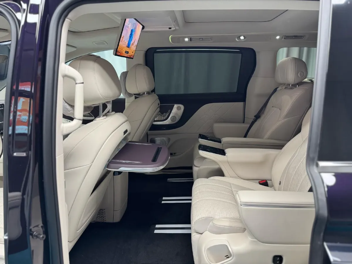 2026 Voyah Dream 1.5T 150HP L4 PHEV,autocango,china used car exporter,china ev exporter,chinese used car exporter,chinese used ev exporter