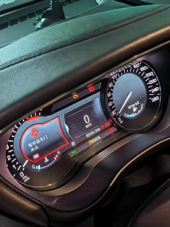 2018 Lincoln MKC 2.0T 253HP L4 6AT,autocango,china used car exporter,china ev exporter,chinese used car exporter,chinese used ev exporter