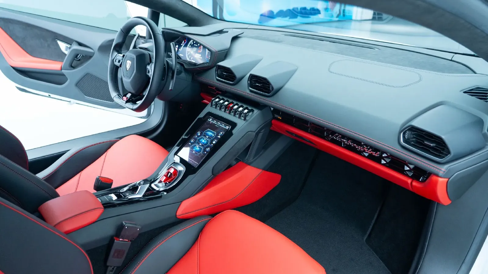 2020 Lamborghini Huracán 5.2L 611HP V10 7DCT,autocango,china used car exporter,china ev exporter,chinese used car exporter,chinese used ev exporter