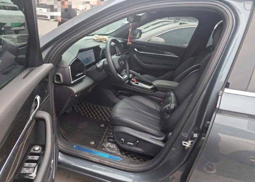 2024 Geely Monjaro 2.0T 218HP L4 7DCT,autocango,china used car exporter,china ev exporter,chinese used car exporter,chinese used ev exporter