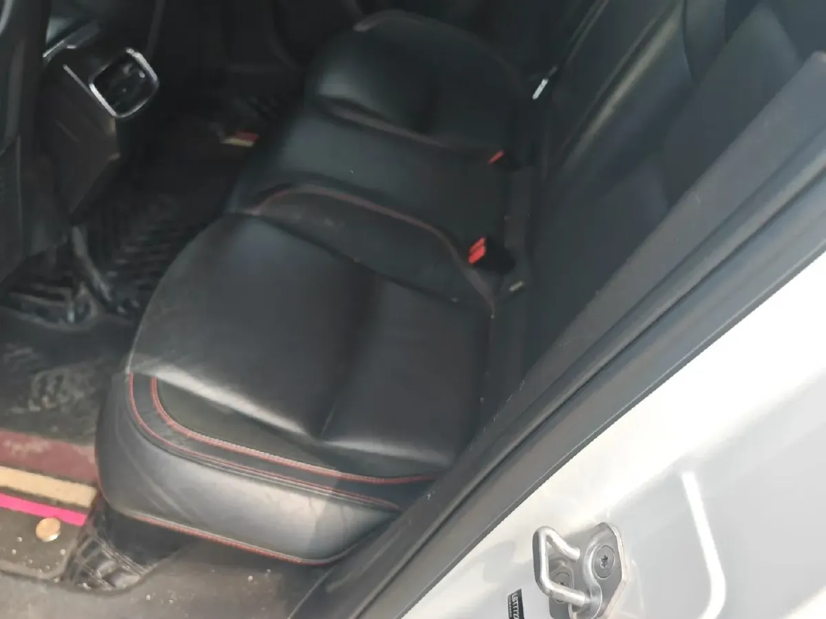 2018 Geely Emgrand GT 1.5T 180HP L3 7DCT,autocango,china used car exporter,china ev exporter,chinese used car exporter,chinese used ev exporter