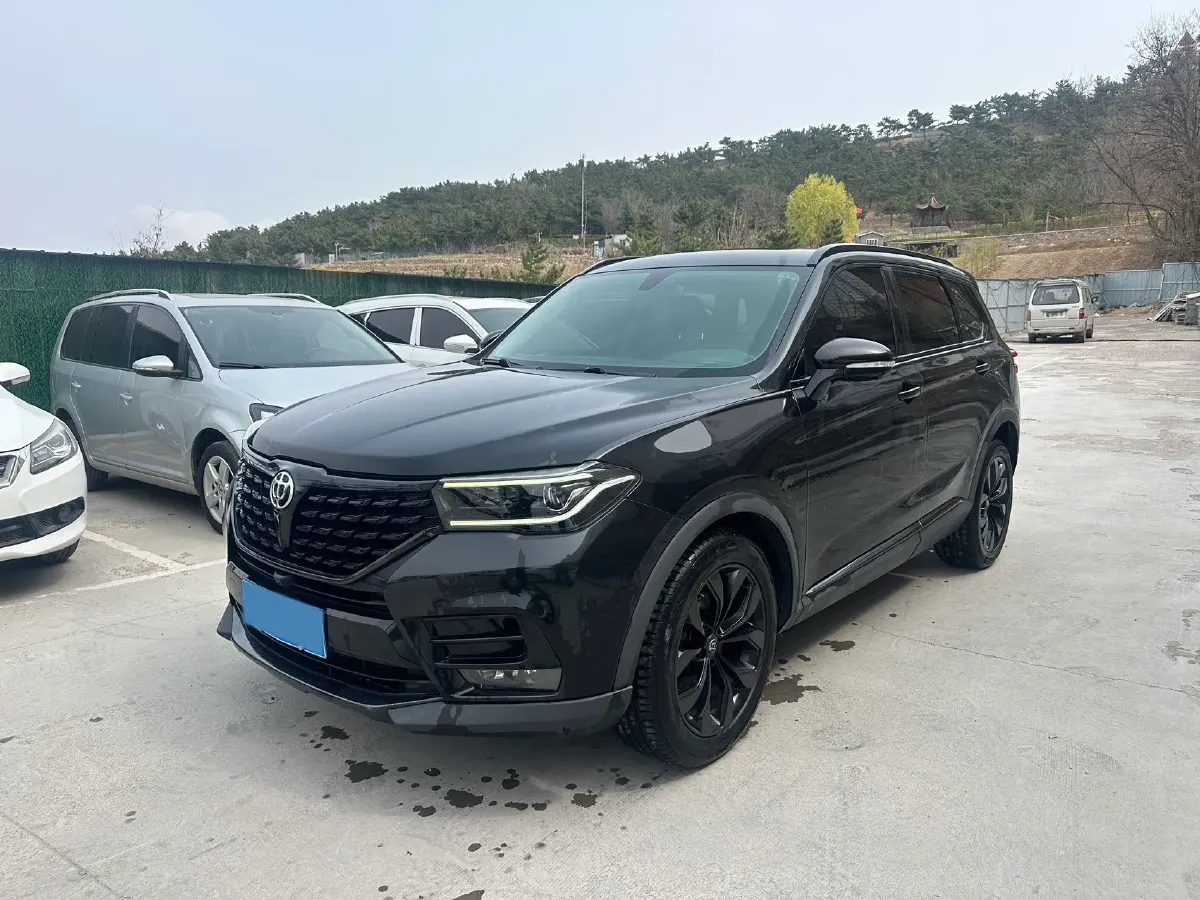 2019 Brilliance Auto V7 1.8T 231HP L4 7DCT,autocango,china used car exporter,china ev exporter,chinese used car exporter,chinese used ev exporter