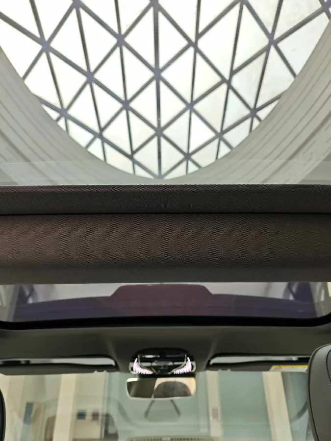 2024 Voyah ZhuiGuang 1.5T 136HP L4 PHEV 43KWH,autocango,china used car exporter,china ev exporter,chinese used car exporter,chinese used ev exporter