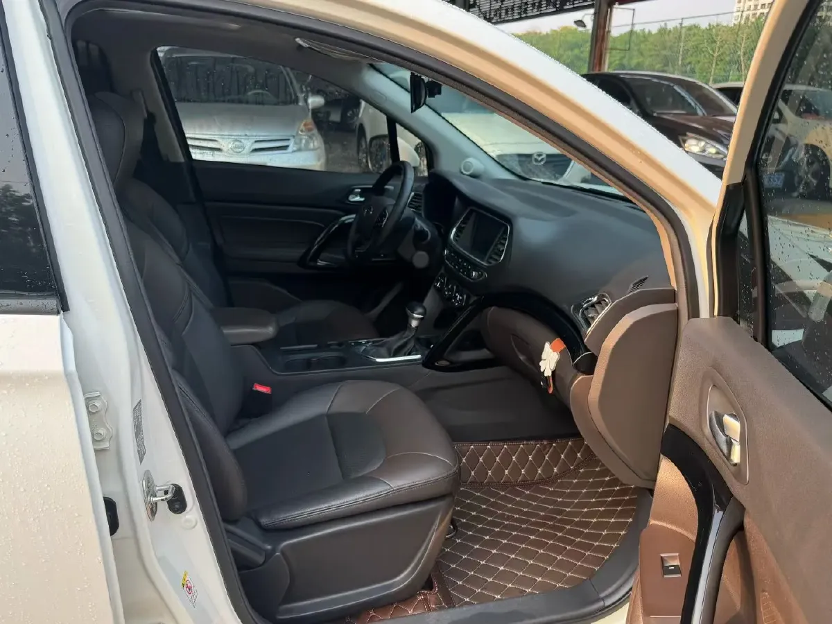 2017 GAC Trumpchi GS4 1.5T 152HP L4 6AT,autocango,china used car exporter,china ev exporter,chinese used car exporter,chinese used ev exporter