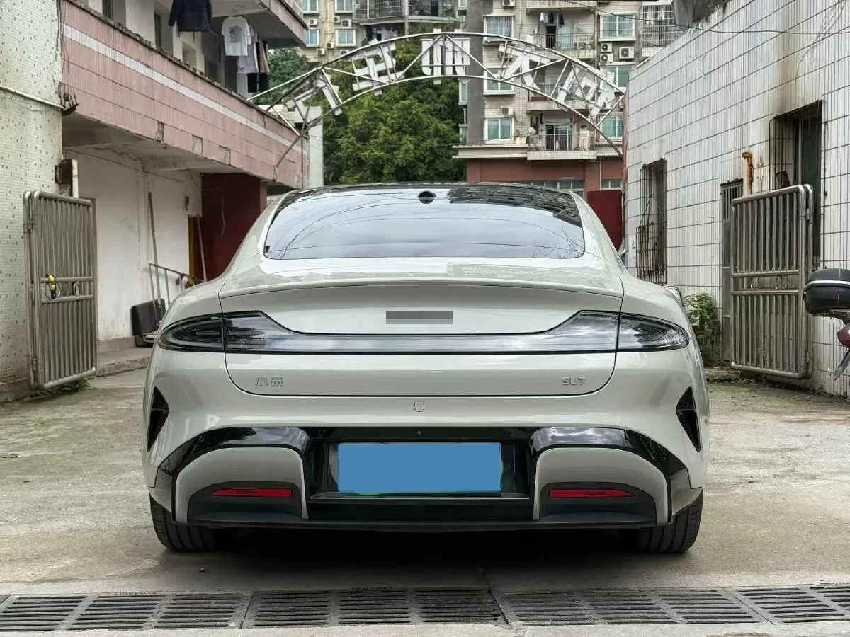 2024 MI SU7 BEV 73.6KWH,autocango,china used car exporter,china ev exporter,chinese used car exporter,chinese used ev exporter