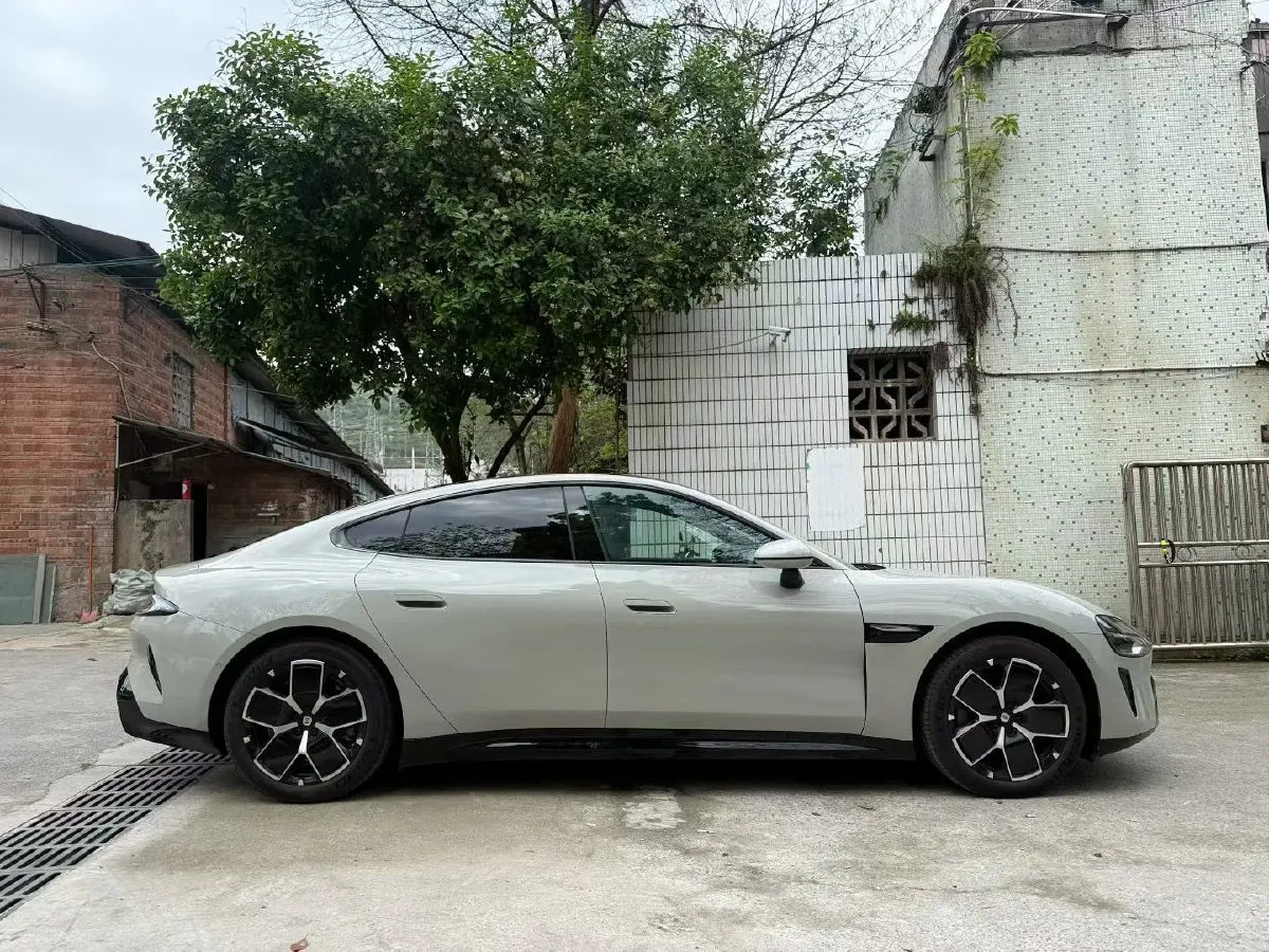 2024 MI SU7 BEV 73.6KWH,autocango,china used car exporter,china ev exporter,chinese used car exporter,chinese used ev exporter